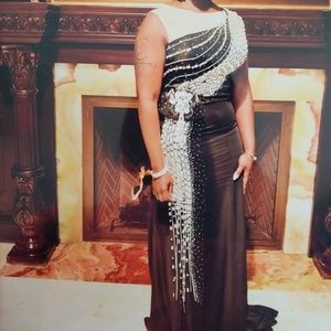 I only wear a dress once